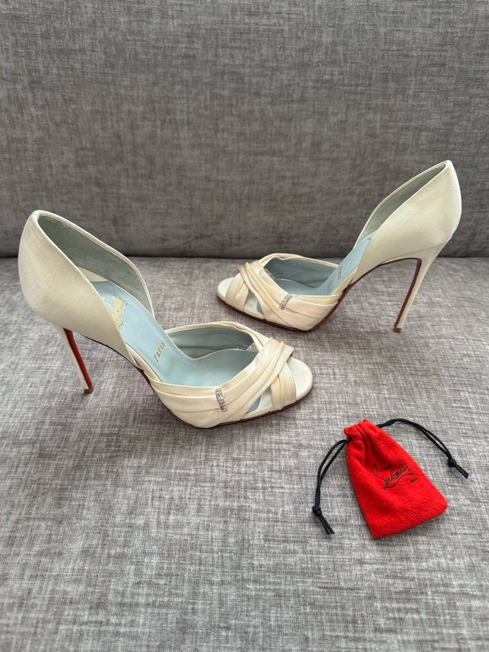 Christian Louboutin Ivory Satin Bridal Wedding Heels Size 38 Authentic
